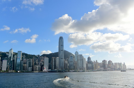 丘應(yīng)樺：本港營(yíng)商環(huán)境獲高度認(rèn)可 籲企業(yè)把握黃金機(jī)會(huì)