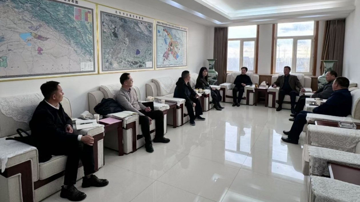 新疆河南工商企業(yè)聯(lián)合會(huì)赴第十師北屯市進(jìn)行考察