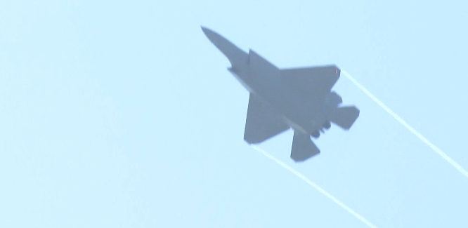 有片丨中國(guó)新型隱形戰(zhàn)機(jī)殲-35A亮相珠海航展