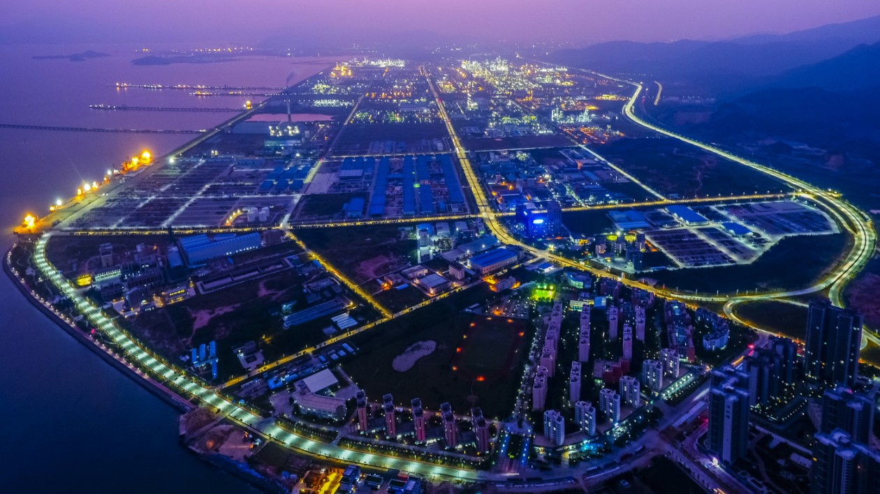 連續(xù)六年蟬聯(lián)全國化工園區(qū)第一  惠州大亞灣加快打造世界級綠色石化產(chǎn)業(yè)高地