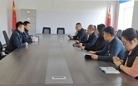 哈市呼蘭警方聯(lián)合民政部門開展打擊整治網絡謠言交流研討活動