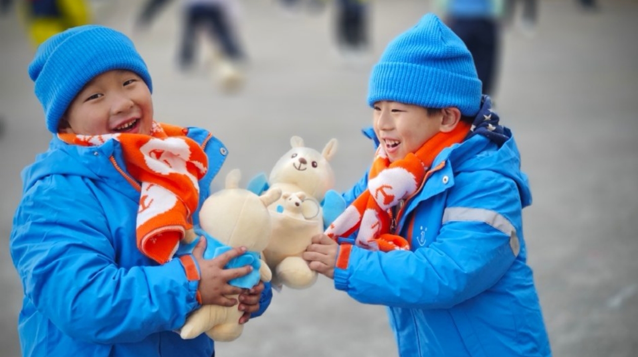 2024壹基金溫暖包發(fā)放中 惠及8萬(wàn)多名兒童