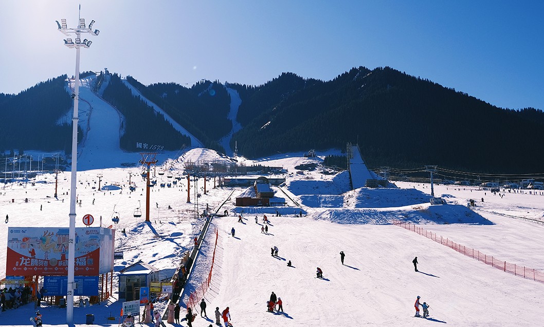 大灣區(qū)「低空+冰雪」文旅專線月底從珠海蓮洲機(jī)場啟航