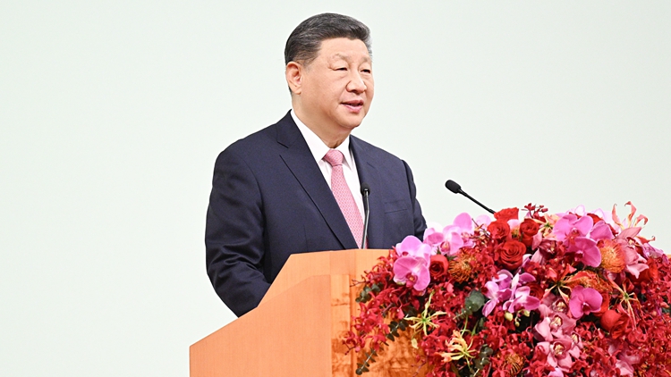 【來(lái)論】貫徹習(xí)主席講話精神 推動(dòng)港經(jīng)濟(jì)高質(zhì)量發(fā)展