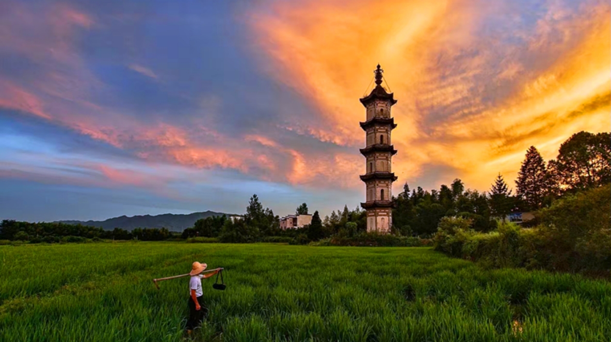 「黟縣指南」：高質(zhì)量推進全域和美鄉(xiāng)村建設(shè)