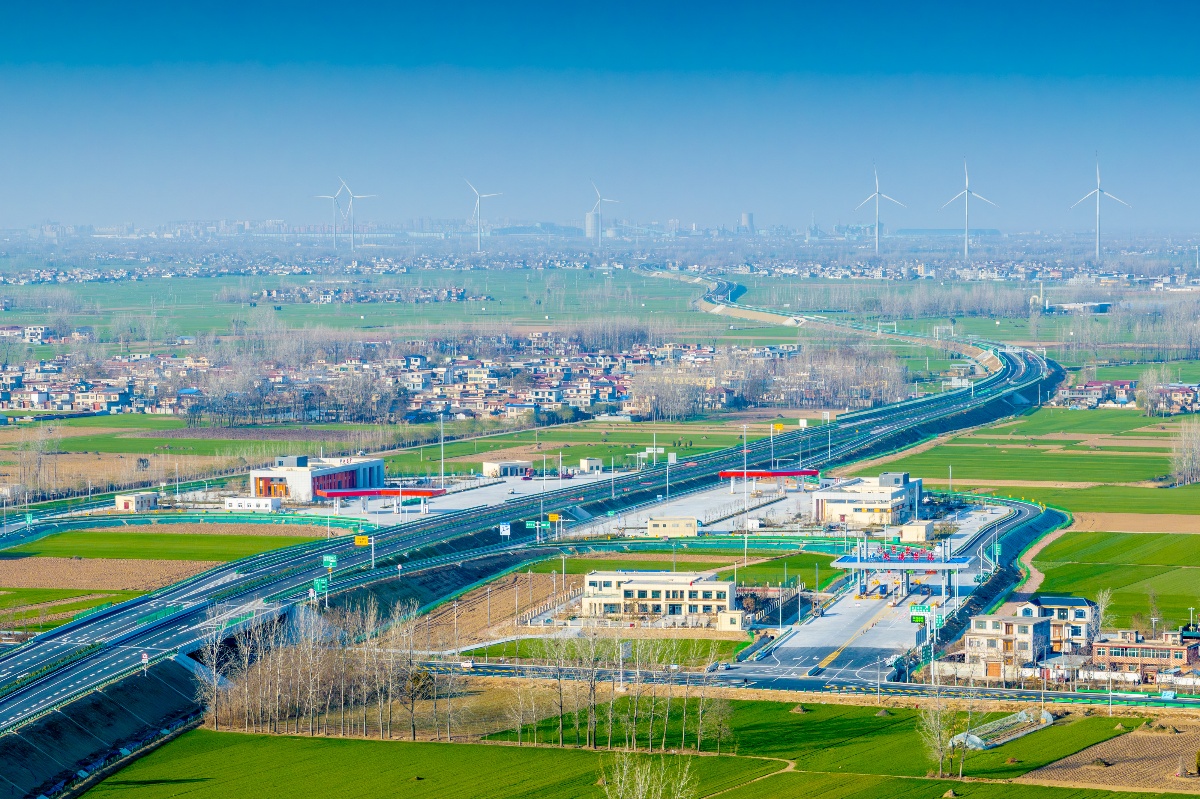 陽(yáng)新高速公路沈丘至豫皖省界段項(xiàng)目建成通車