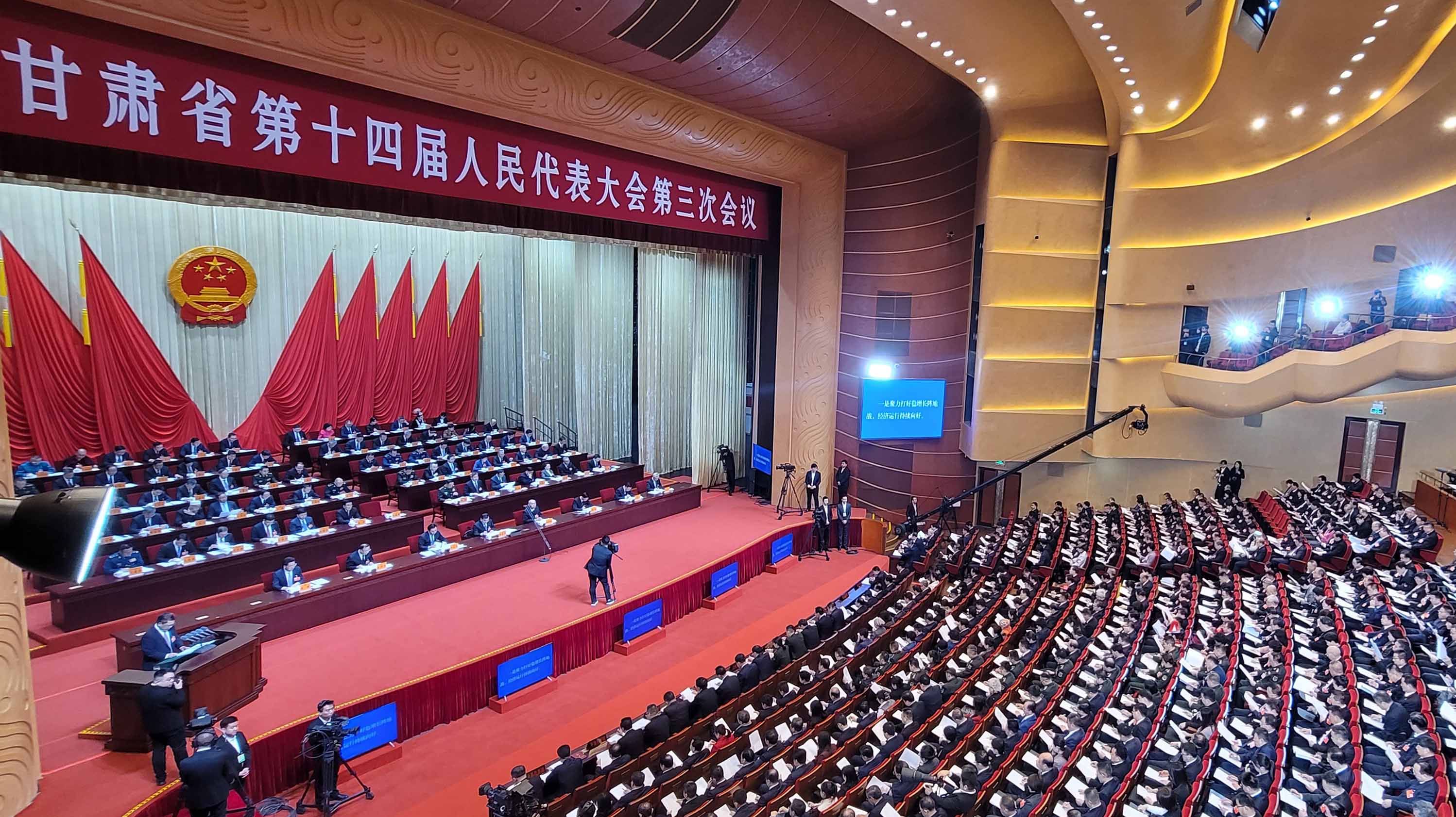 甘肅外貿(mào)增速全國第一 「帶路」國家占比77%