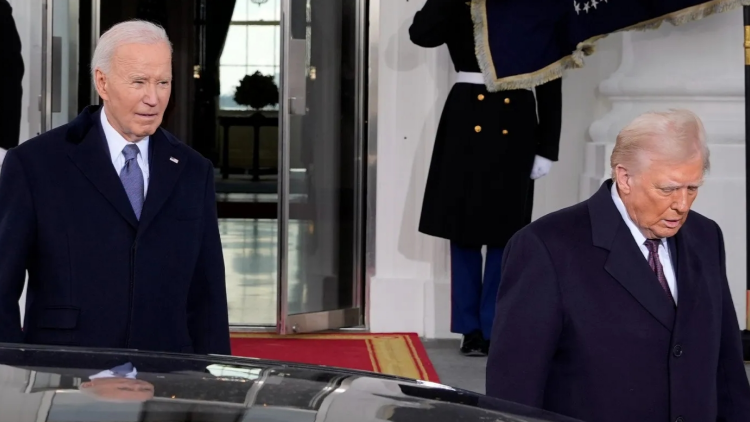 特朗普抵達(dá)國(guó)會(huì)山莊 準(zhǔn)備宣誓就任美國(guó)總統(tǒng)