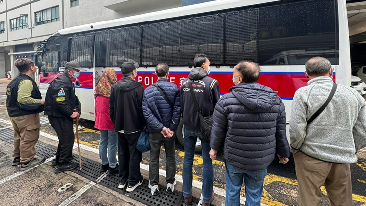 警方於大埔及上水搗破2個(gè)非法麻雀賭檔 拘捕15人