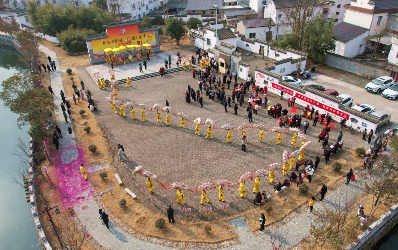 皖黃山區(qū)：五福龍燈齊賀歲  永豐非遺鬧新春