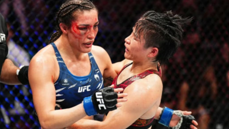 太帥了！張偉麗成功衛(wèi)冕金腰帶