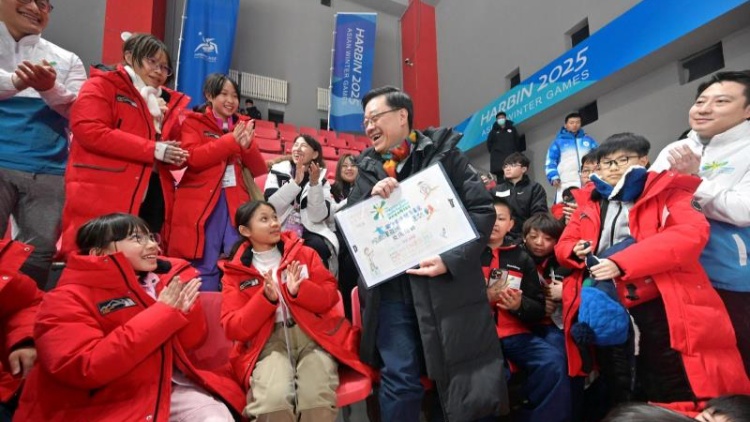 慈善團(tuán)體資助20位基層港童觀(guān)亞冬運(yùn) 與國(guó)家級(jí)金牌運(yùn)動(dòng)員對(duì)談