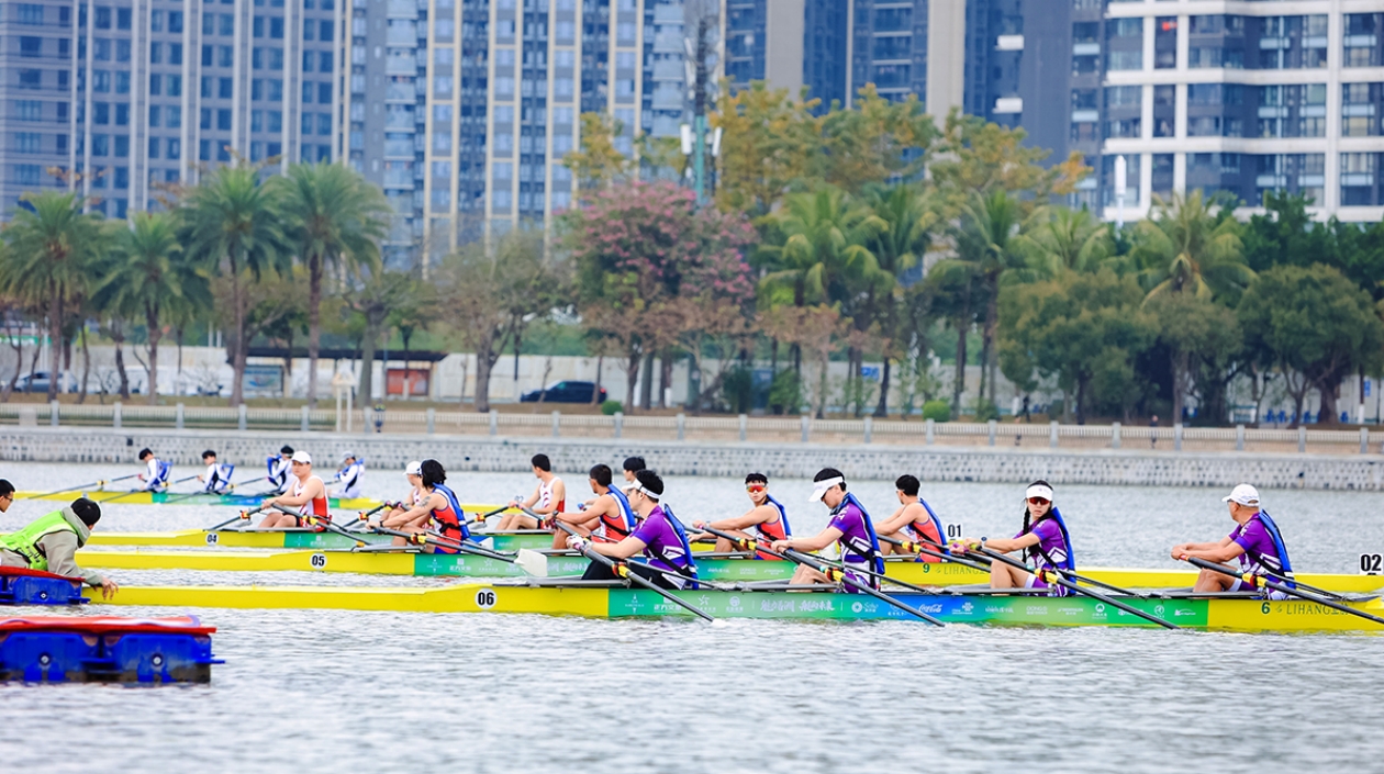魅力香洲 艇向未來！30支高校賽艇隊齊聚珠海上演水上激情競逐
