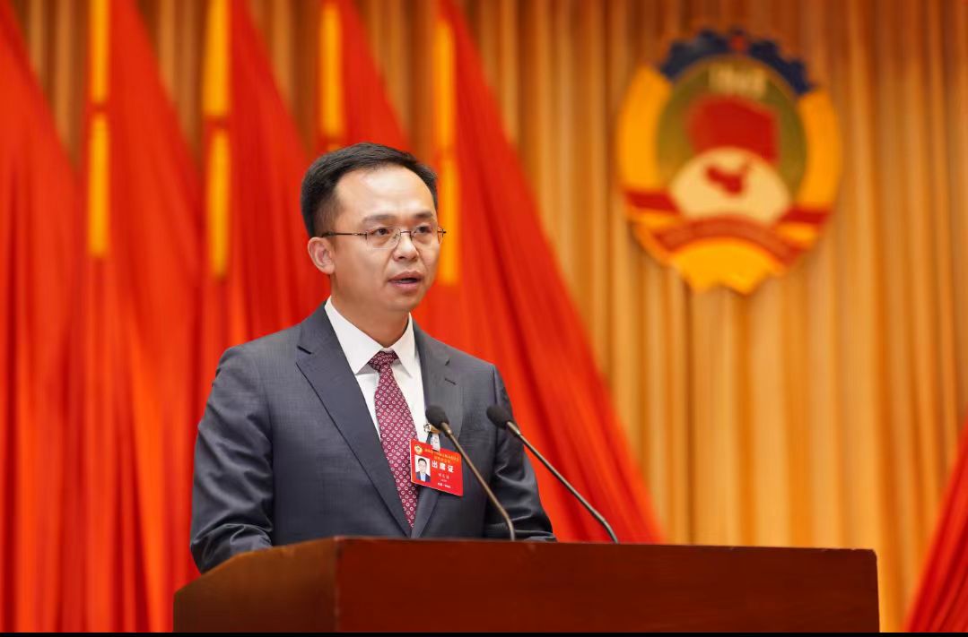 聚焦太原兩會丨市政協(xié)常委劉文浩：內(nèi)培外引衛(wèi)星龍頭企業(yè) 打造太原航天全產(chǎn)業(yè)鏈