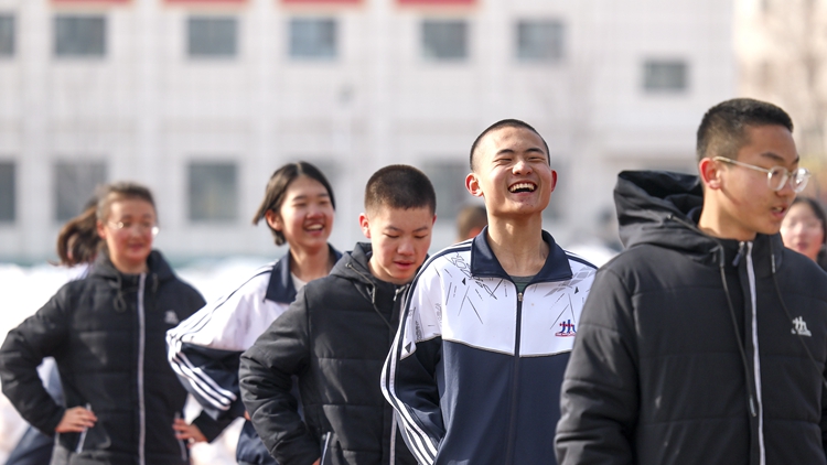 政府工作報告：制定實施教育強國建設(shè)三年行動計劃