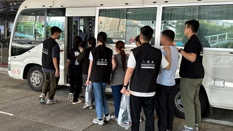 入境處全港多區(qū)打擊非法勞工 拘捕20人