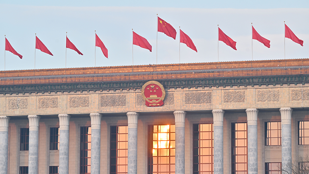 黃炳逢：政府工作報(bào)告發(fā)揮精準(zhǔn)治理作用