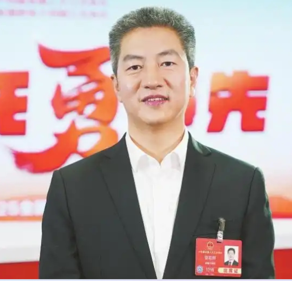 全國人大代表曾超群：因地制宜構(gòu)建婁底現(xiàn)代化產(chǎn)業(yè)體系