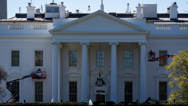 特朗普終止遙距辦工 美國聯(lián)邦機(jī)構(gòu)辦公室亂象頻生