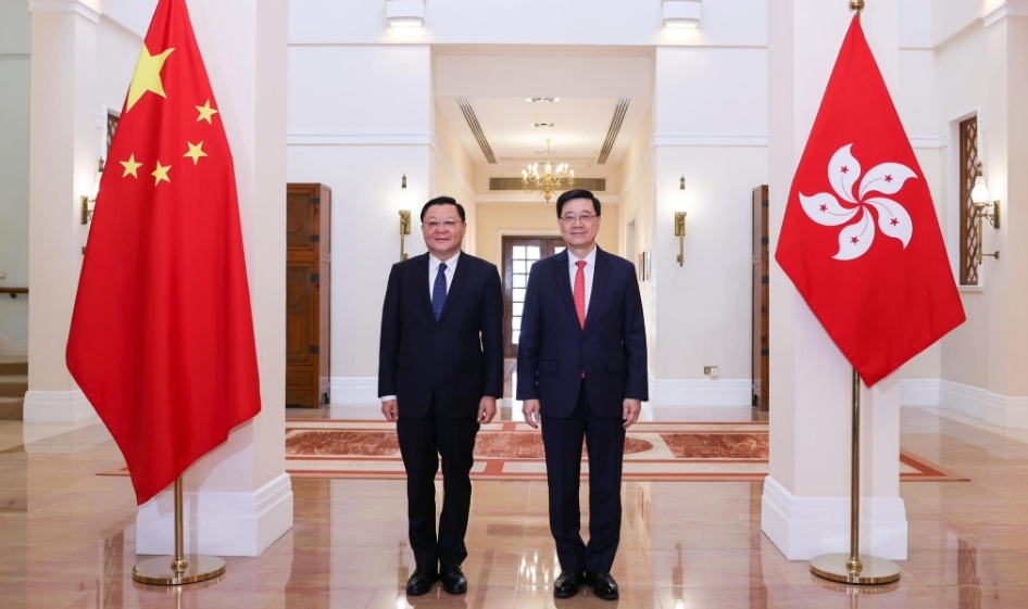 李家超歡迎廣東省省長王偉中率團(tuán)訪港