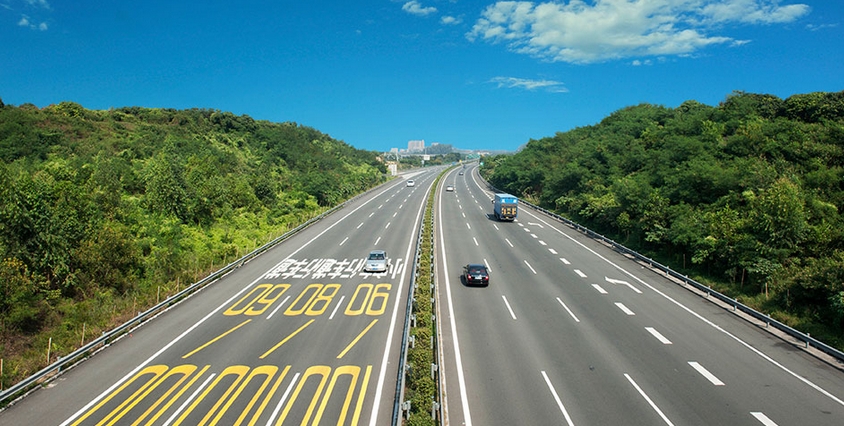 【財通AH】深高速去年淨(jìng)利潤11.45億元  公司連續(xù)27年不間斷派發(fā)現(xiàn)金股息，累計派息約人民幣144億元