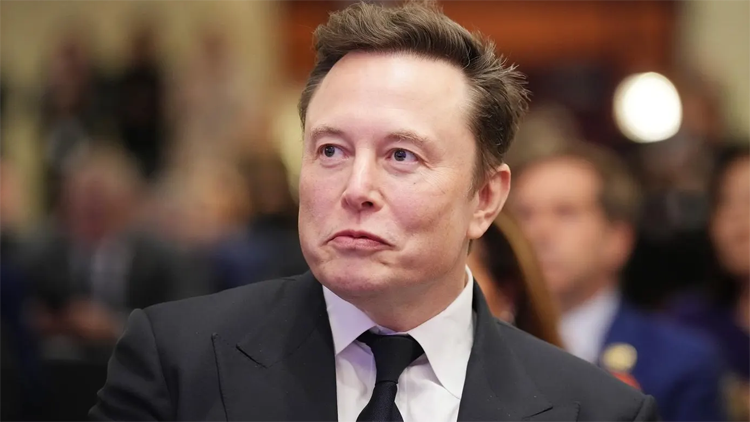 特朗普加徵汽車關(guān)稅後馬斯克坐不住了：對特斯拉影響重大