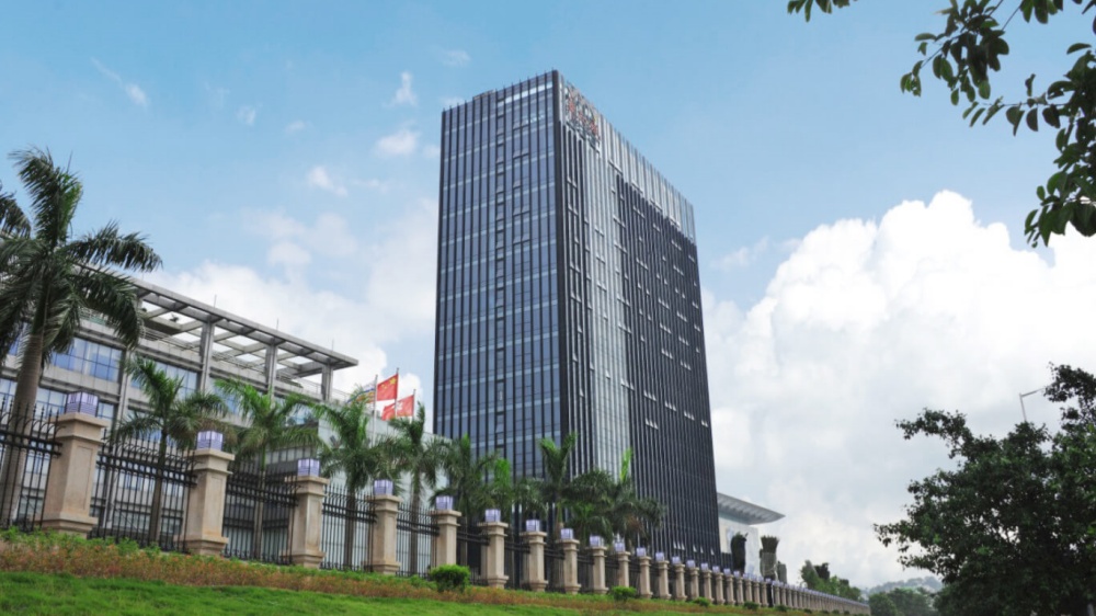 華南城(01668.HK)全年虧損89.76億元