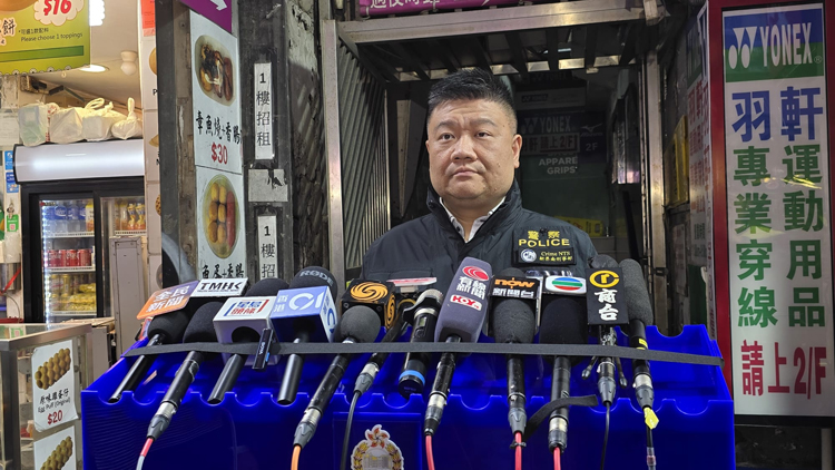 火炭謀殺案刀手泰國落網(wǎng) 被押解現(xiàn)場重組案情