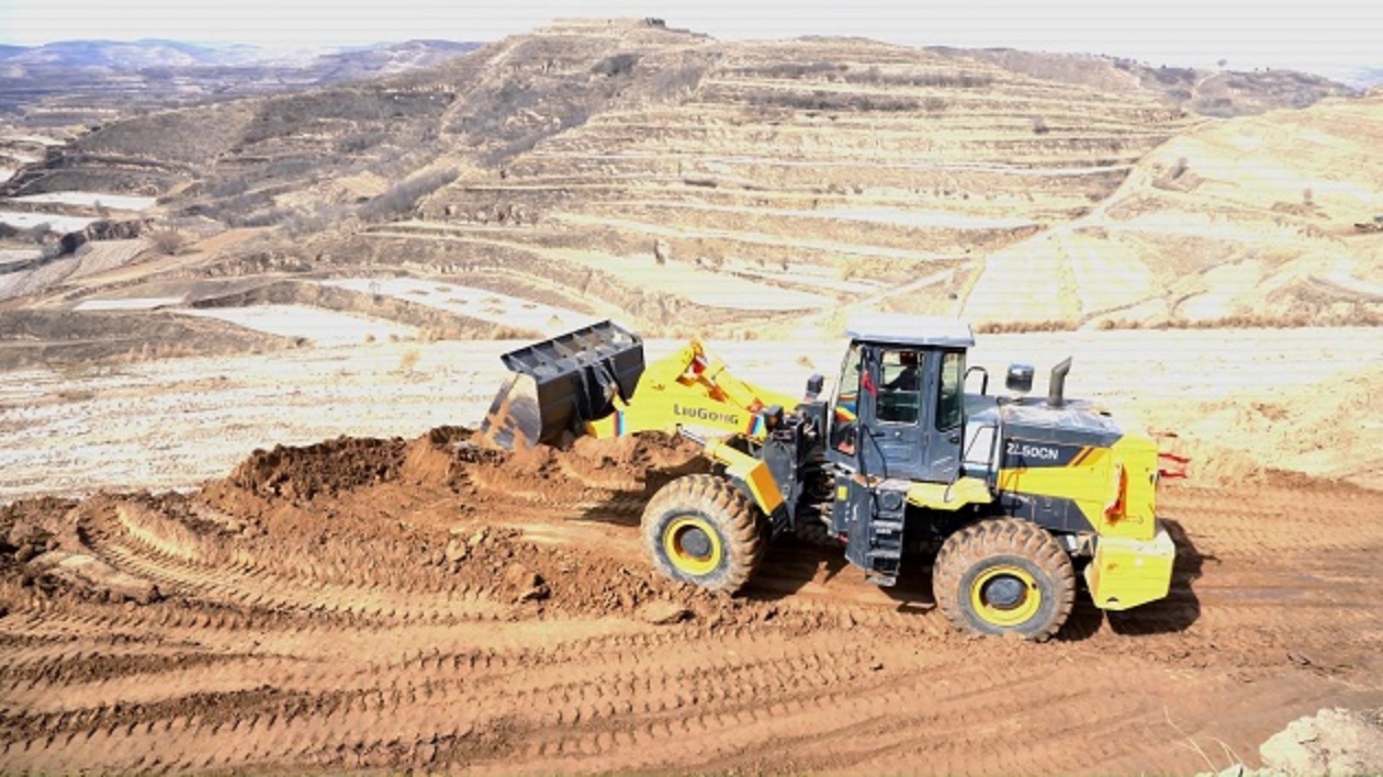 甘肅靜寧：春耕產(chǎn)業(yè)升級正當(dāng)時(shí)