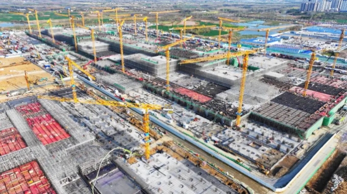  一塊「好屏」是怎樣在合肥新站煉成的？