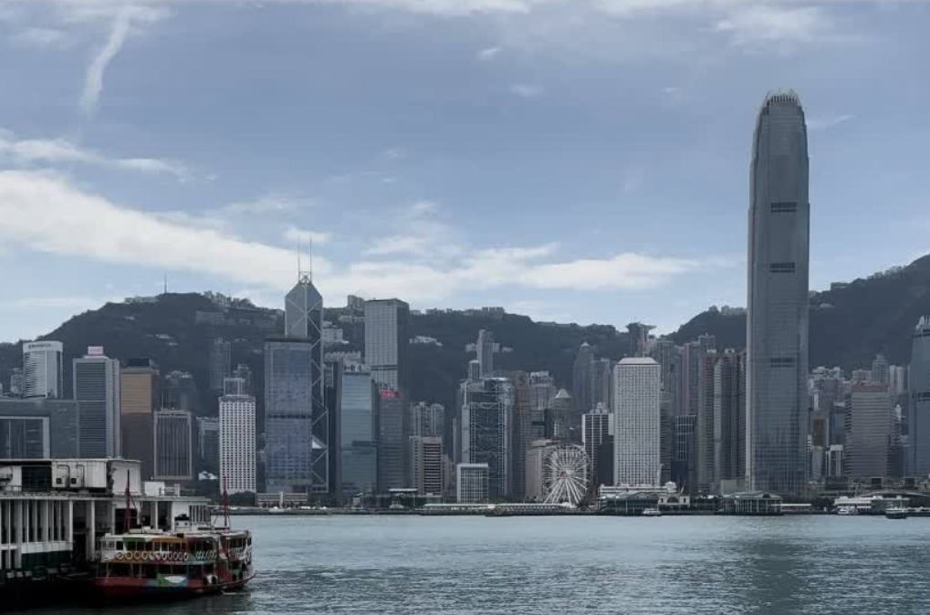 天文臺：13日早上相對濕度降至21% 1984年以來4月份最低紀(jì)錄