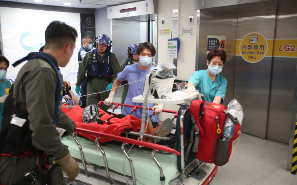男子疑屯門行山暈倒 直升機送院搶救