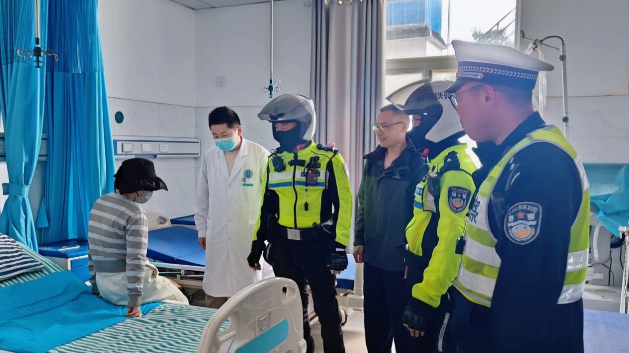 皖祁門警方開展「秒應(yīng)+」機制實戰(zhàn)演練