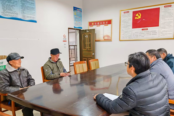 皖黟縣宏村鎮(zhèn)：凝聚銀齡智慧繪就新「楓景」