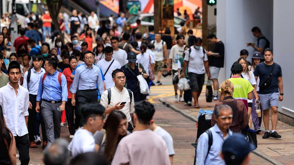 稅務(wù)局發(fā)出266萬份報(bào)稅表 2024/25年度稅收3745億 按年升10%