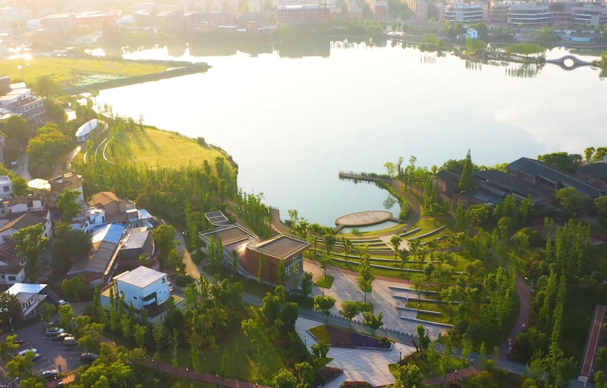 看《長沙一分鐘》 感受「無界」後湖的國際範(fàn)