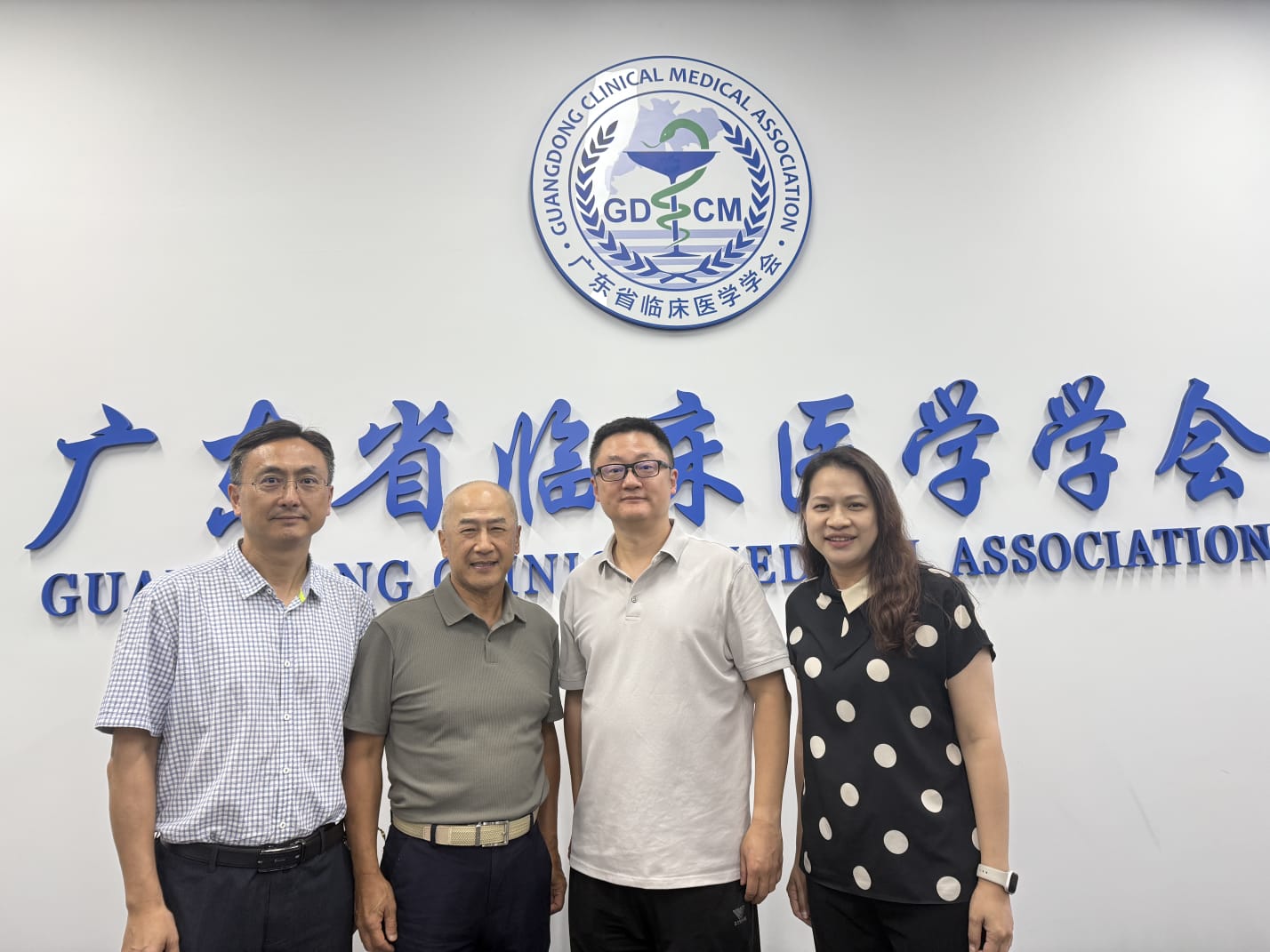 ?互康集團(tuán)與華南名醫(yī)聯(lián)盟達(dá)成合作協(xié)議