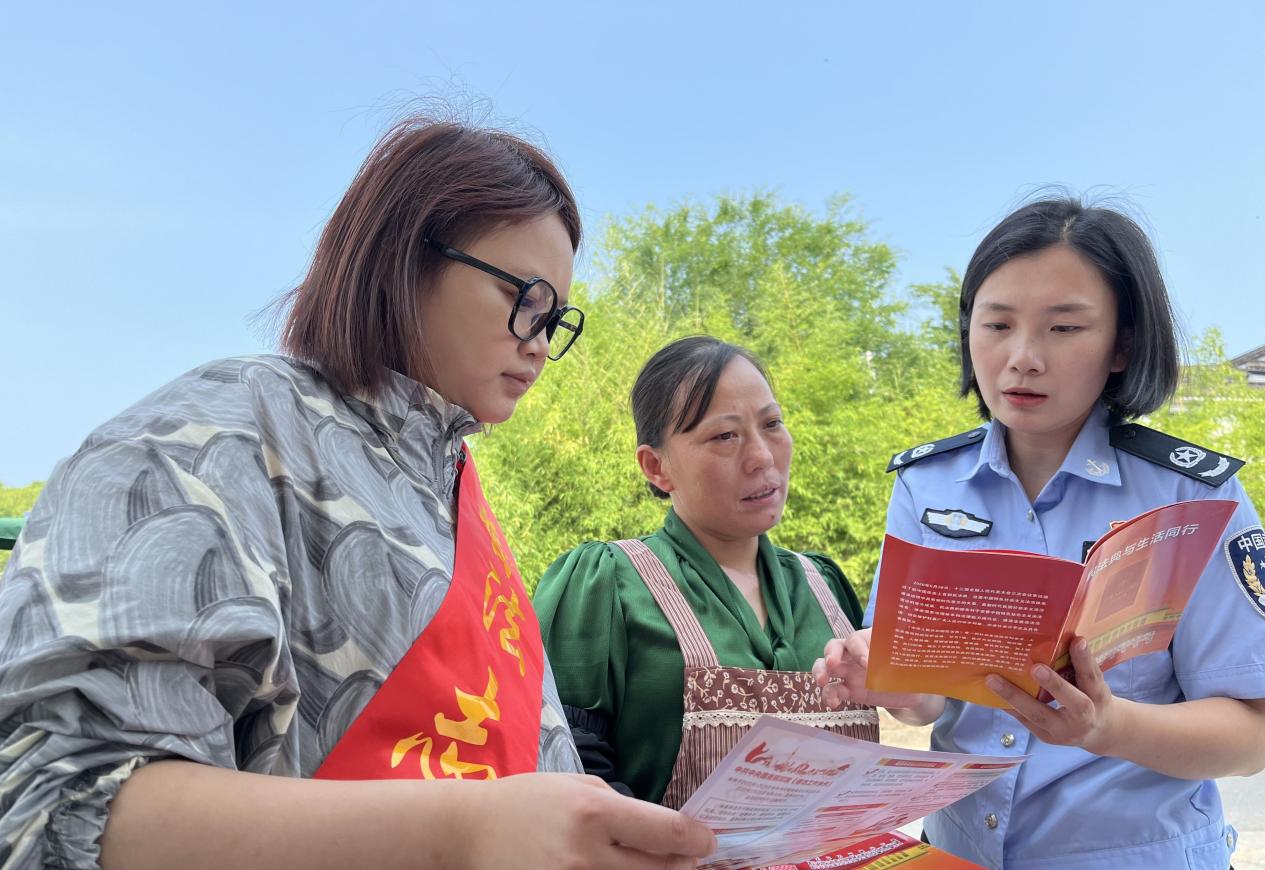 皖徽州區(qū)：多維宣傳「典」亮呈坎