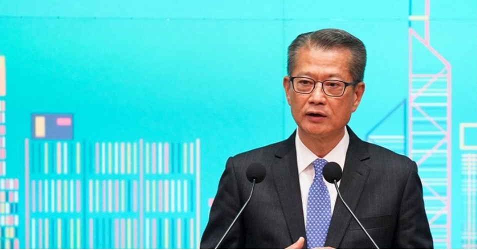 政府會否注資救發(fā)展商？陳茂波：不打算採取當(dāng)年國泰做法