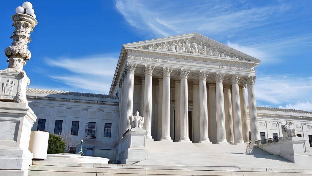 特朗普政府向最高法院上訴 要求推翻聯(lián)邦機(jī)構(gòu)裁員及重組臨時禁令 