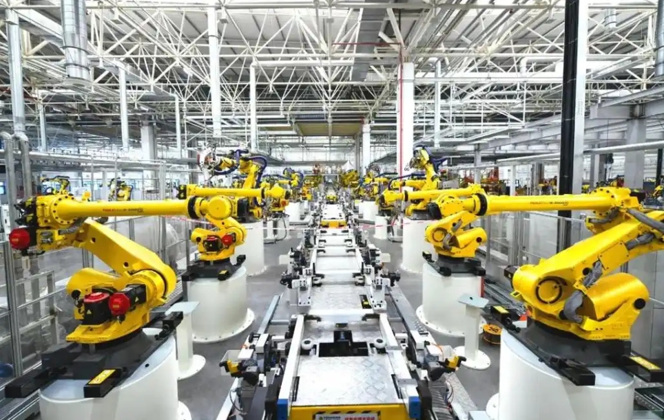 5月財新中國製造業(yè)PMI降至48.3 2024年10月以來首次收縮