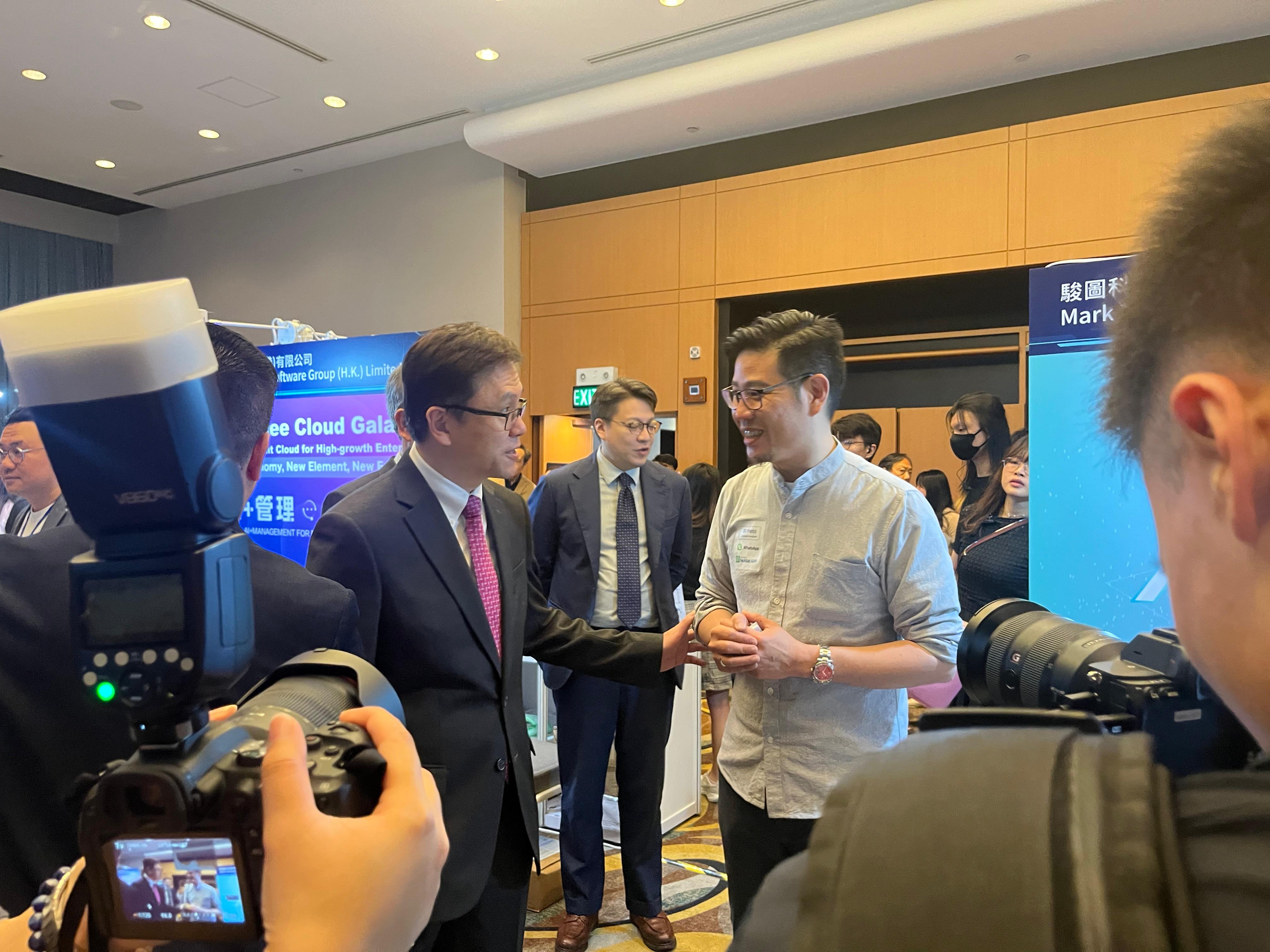 香港初創(chuàng)NoWait推動(dòng)AI與支付科技革新品牌宣傳