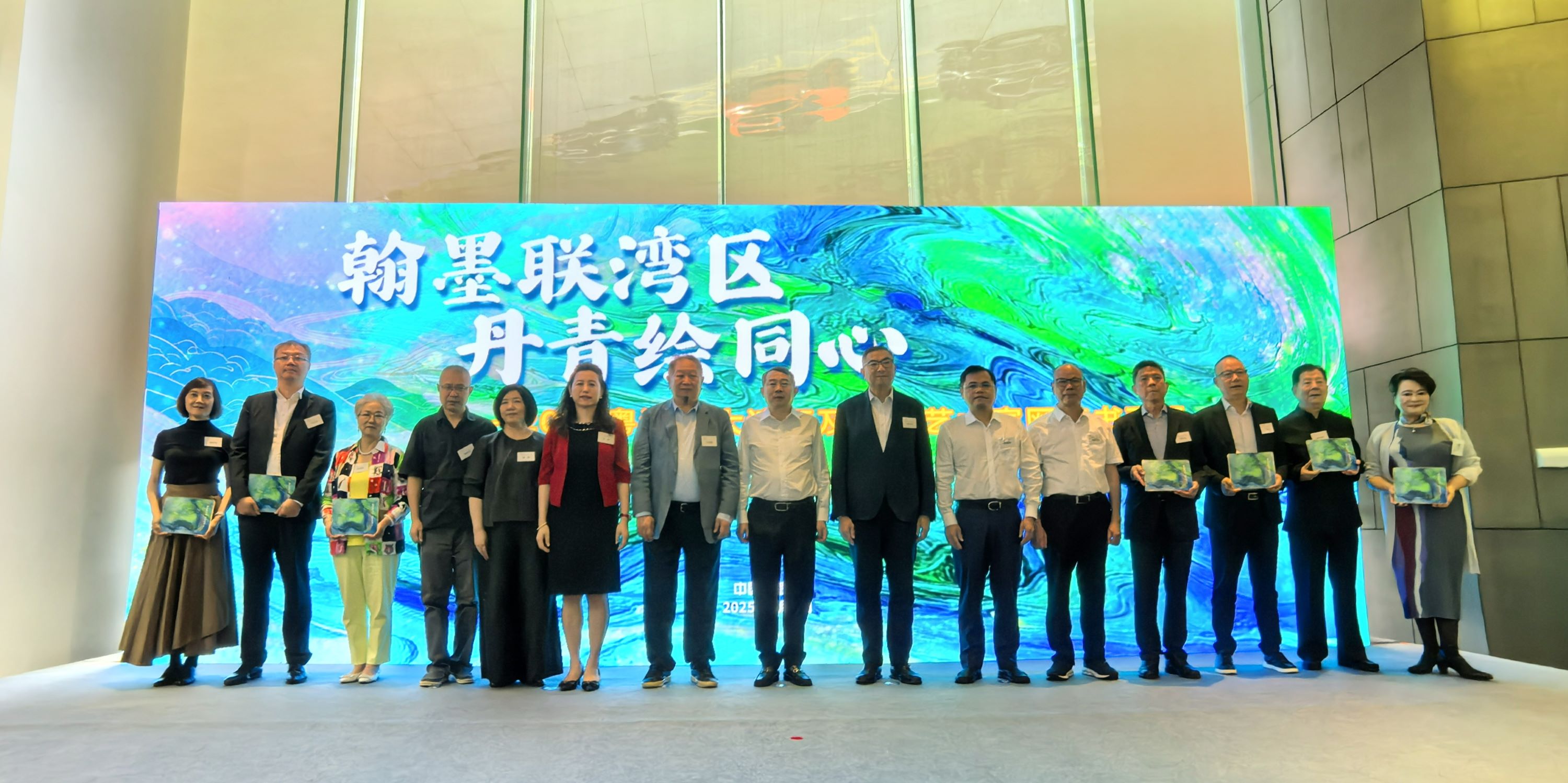 港區(qū)省級(jí)政協(xié)聯(lián)參與主辦「翰墨聯(lián)灣區(qū) 丹青繪同心」書畫展