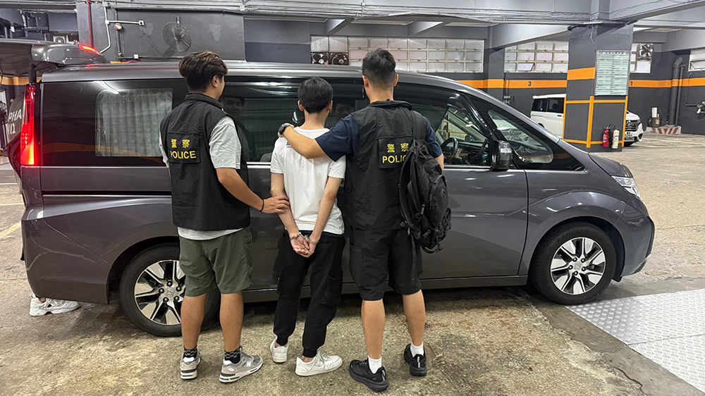 警破葵涌毒品儲(chǔ)存?zhèn)} 拘一男檢100萬元毒品