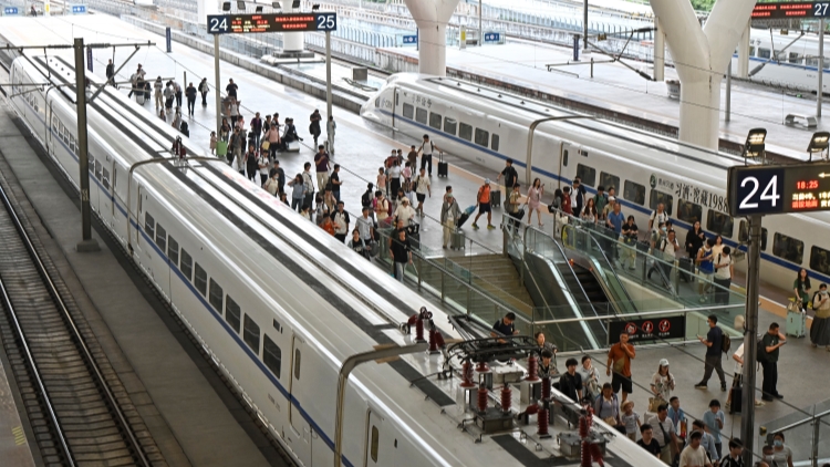 受颱風「蝴蝶」影響，廣鐵集團進一步調(diào)整列車運行