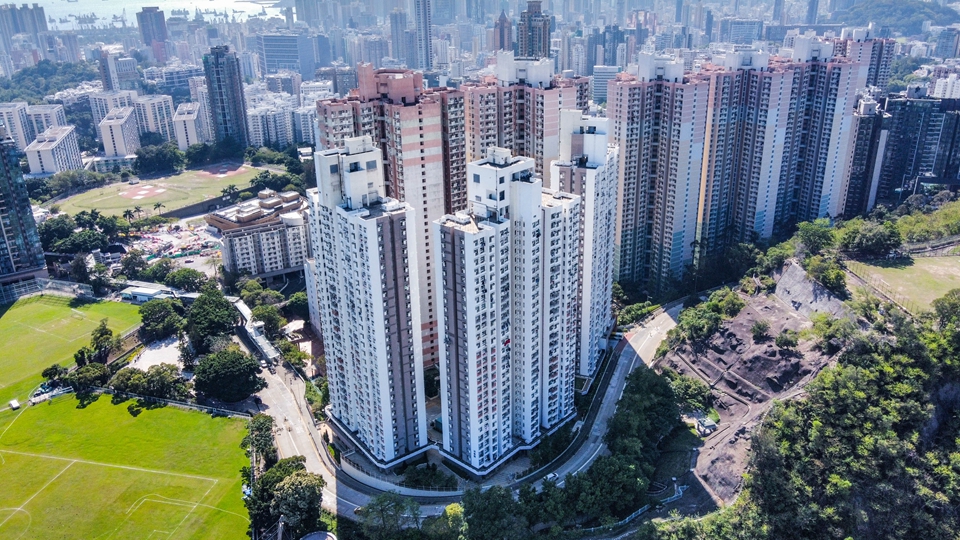 本年度約2.97萬公屋單位可供編配 逾2.3萬單位將編配予公屋申請(qǐng)者