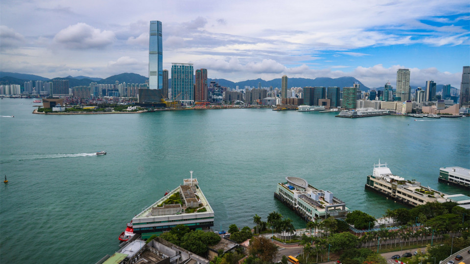 【來論】資金流入趨明顯 香港金融開放展現(xiàn)獨(dú)特韌性