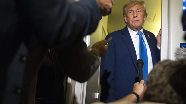 美國(guó)總統(tǒng)特朗普召集團(tuán)隊(duì)討論以伊衝突 威脅伊朗「無條件投降」 