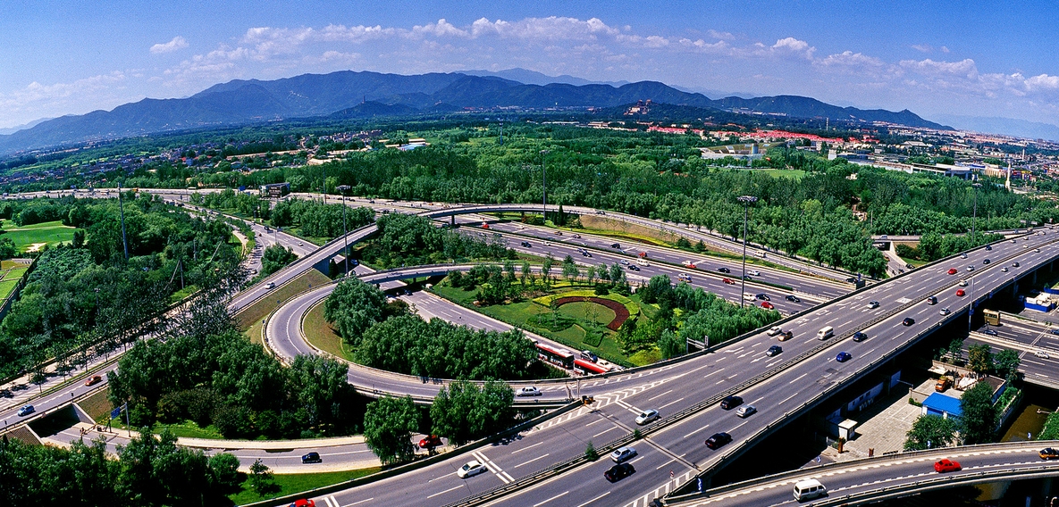 【財通AH】北京建設(shè)復(fù)牌大漲超2倍