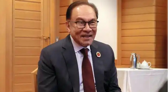 馬來西亞總理呼籲東盟各國以團(tuán)結(jié)應(yīng)對(duì)挑戰(zhàn) 